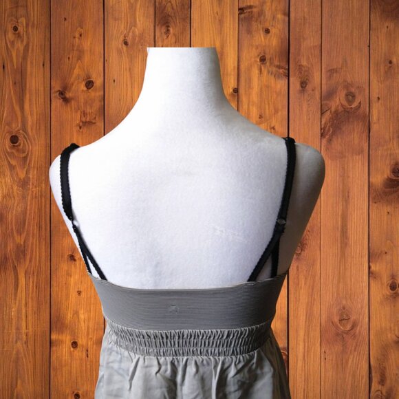 Lululemon Size 4 Spaghetti Strap Empire Waist Built In Bra Gray Tank Top Yoga - Picture 8 of 9